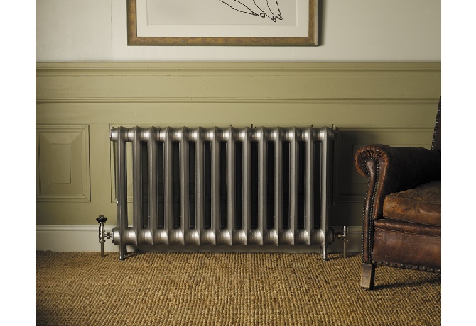 Duchess Cast Iron Radiator Painted in Sparkly Silver