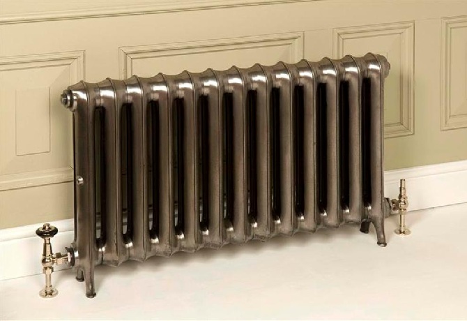Duchess Radiator Round Topped Polished with British Made Thermostatic Valves