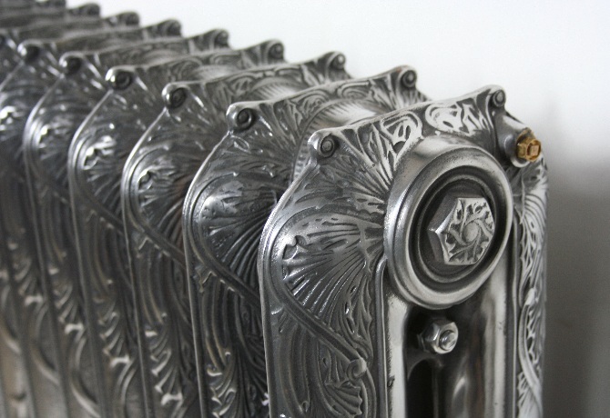 Art Nouveau Cast Iron Radiator Polished Top Detail