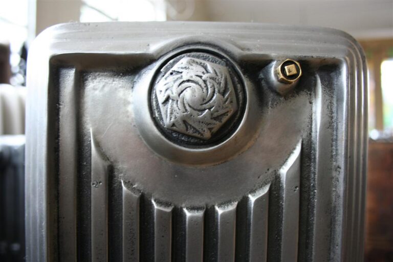 Italian Flue Plain 20in Cast Iron Radiator by American Radiator Company